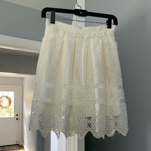 Lulu’s Lace MIDI Skirt Size 8 (fits like 2/4)